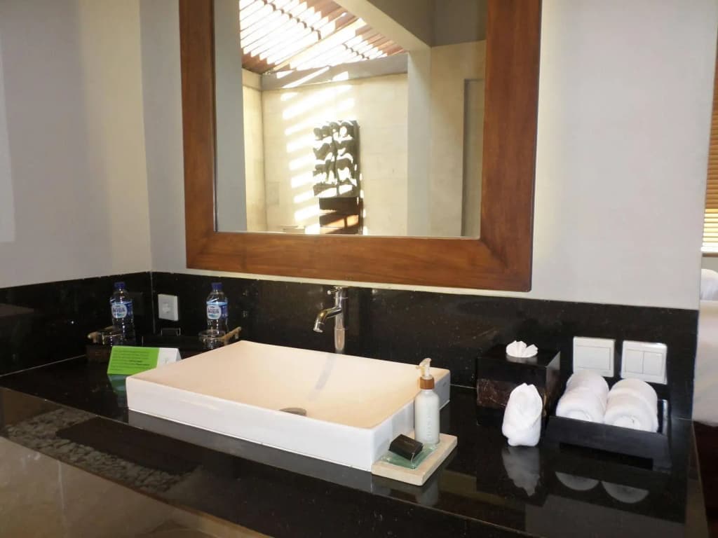 The Akasha Bali