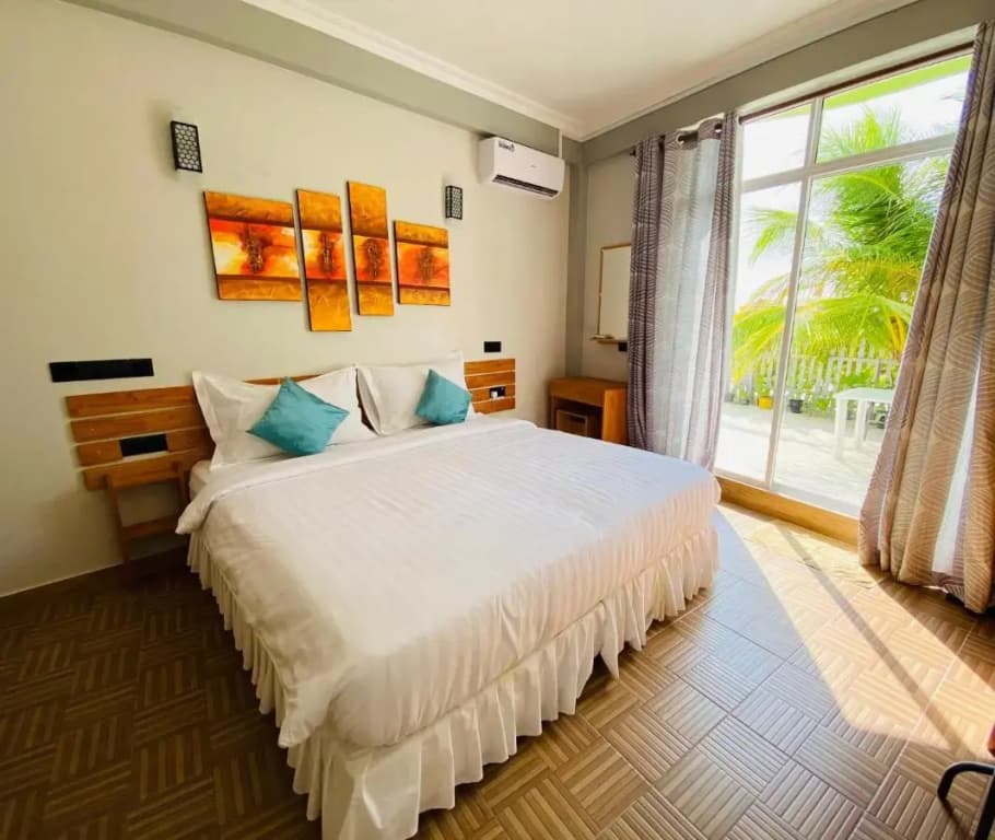 Iris Beach Residence