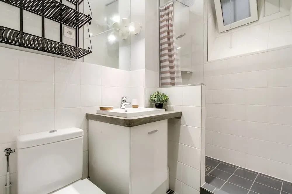 Saint Honore Apartment