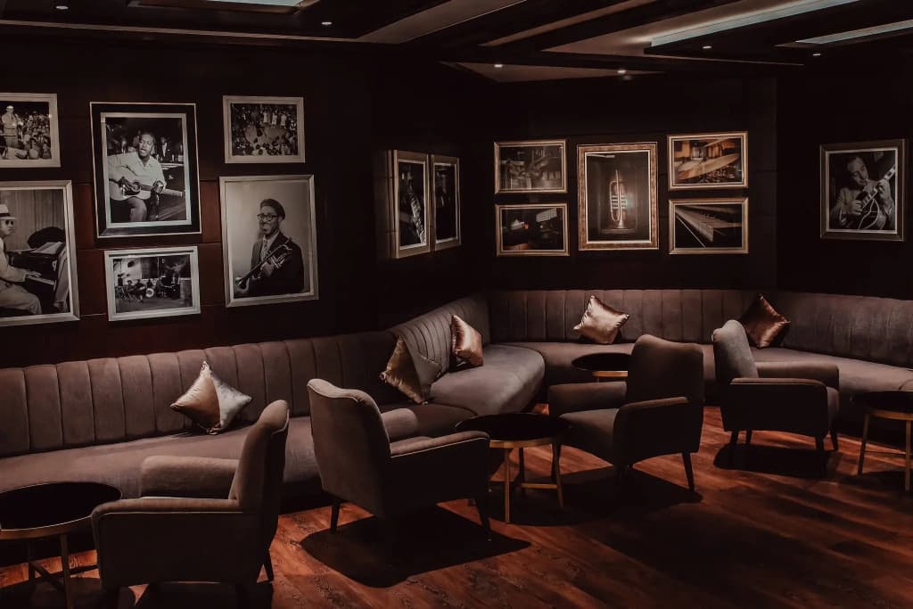 Al Bustan Palace, a Ritz-Carlton Hotel