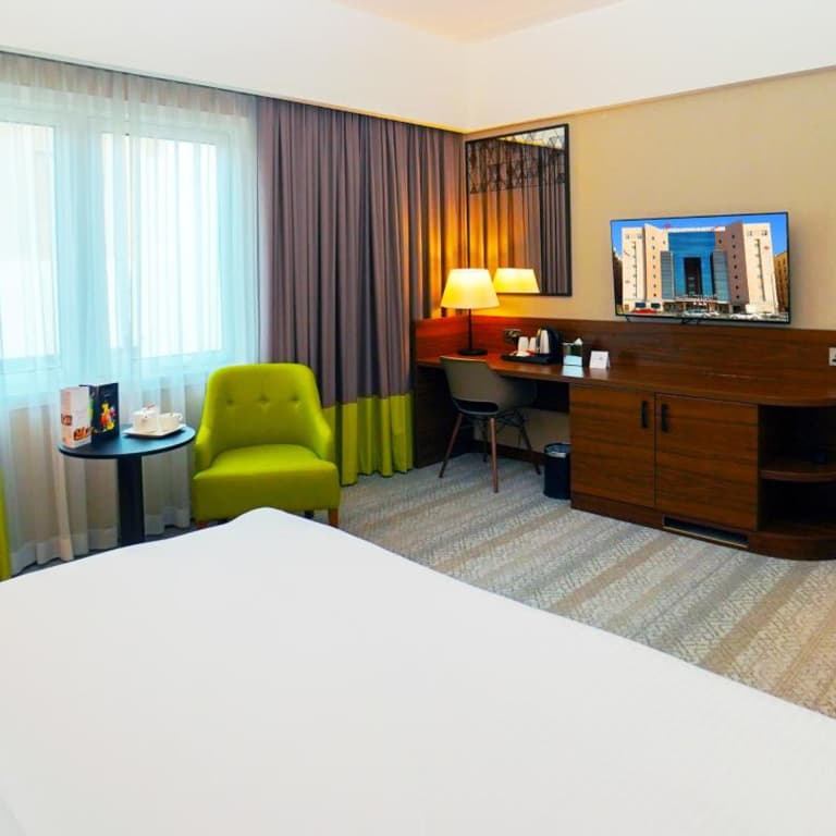 The Grand Lux