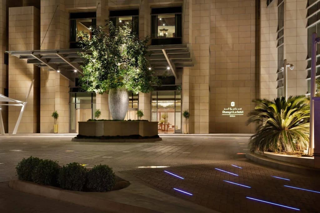 Shangri-La Apartments