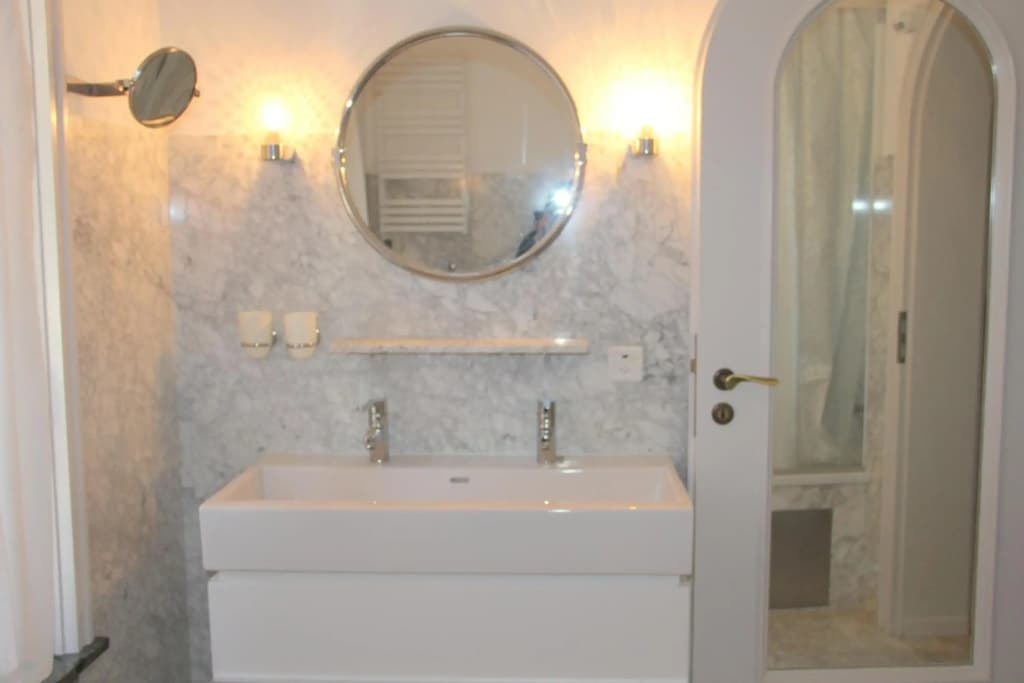 Barony Apartments Lugano