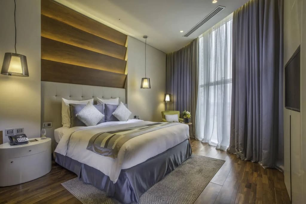 The Avenue Hotel