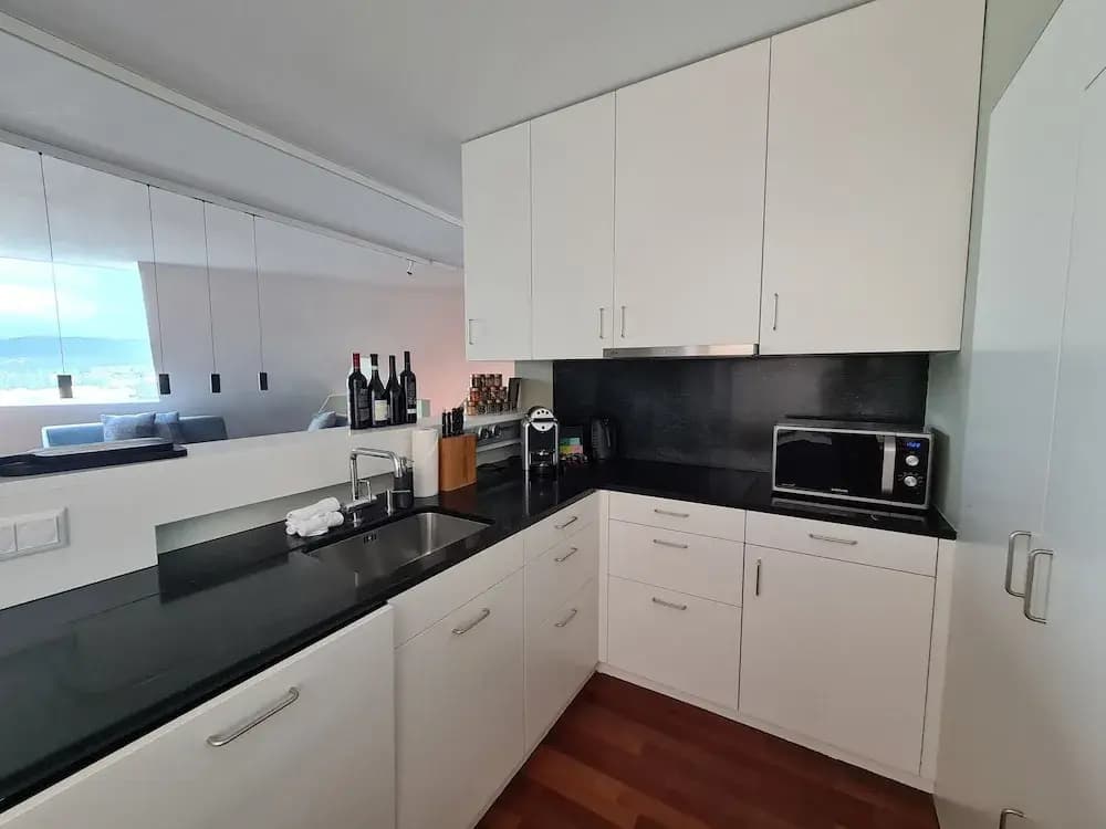 Lucerne Lake View Apartments