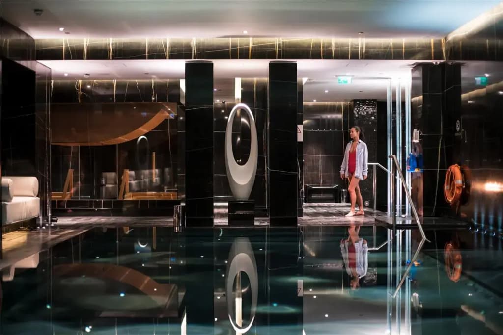Corinthia London