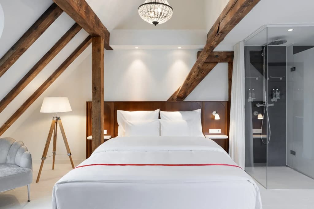 Ruby Mimi Zurich