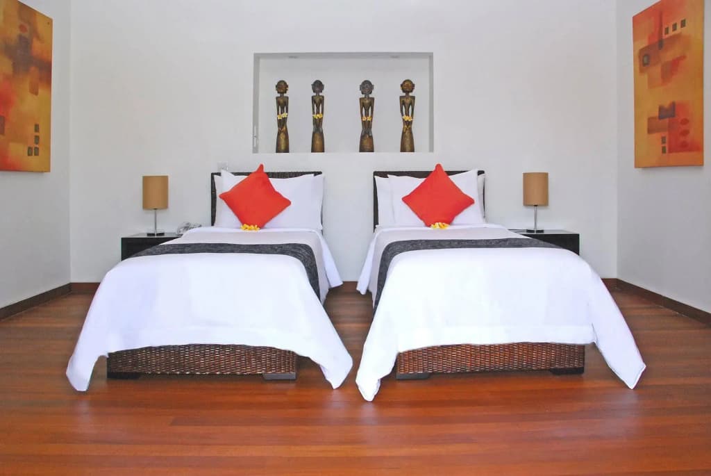 Saba Villa