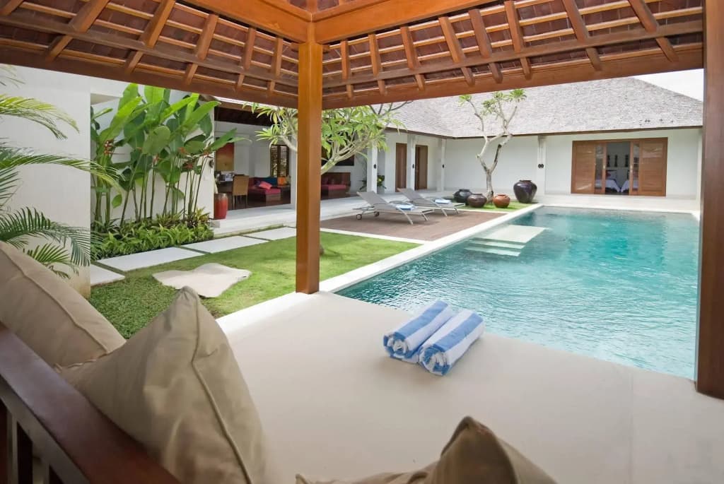 Saba Villa