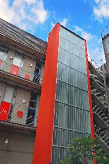 Barcelona Apartment Republica