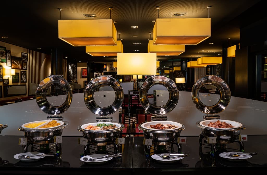 Holiday Inn Zurich - Messe by IHG