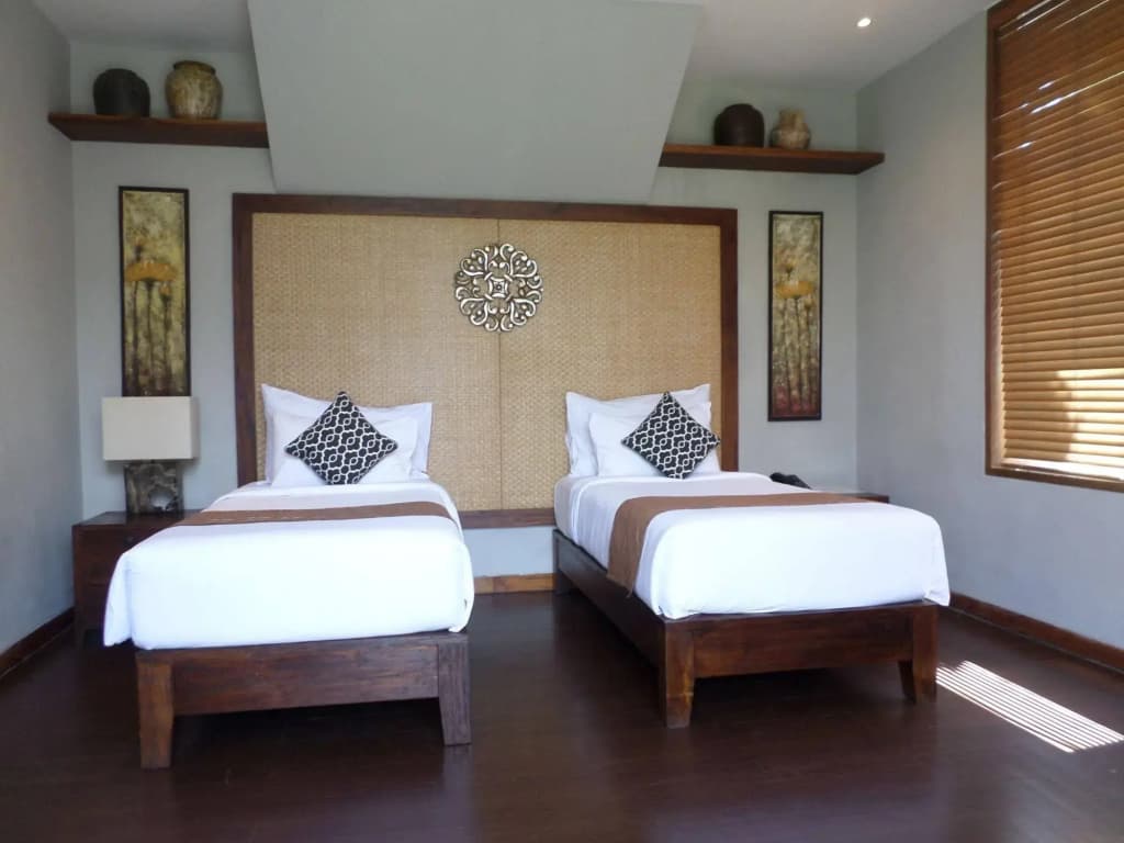 The Akasha Bali