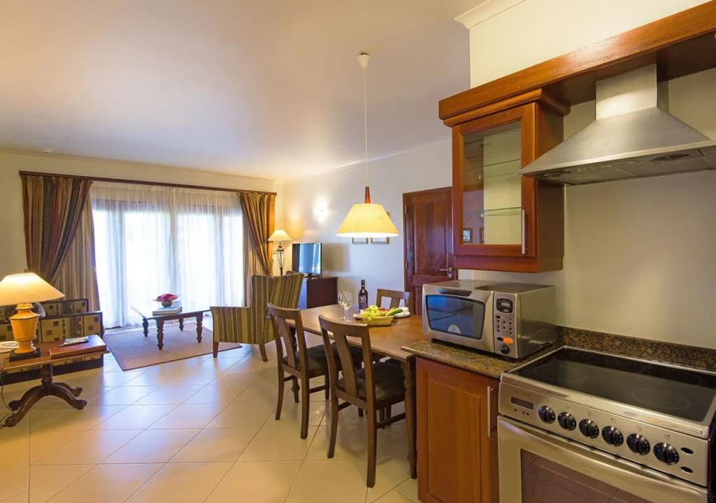 White Sands Resort & Conference Centre
