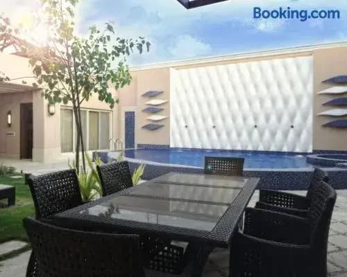 Goot Resorts