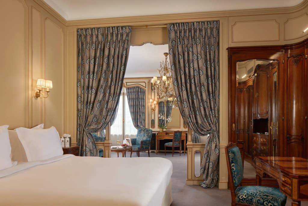 Hotel Raphael