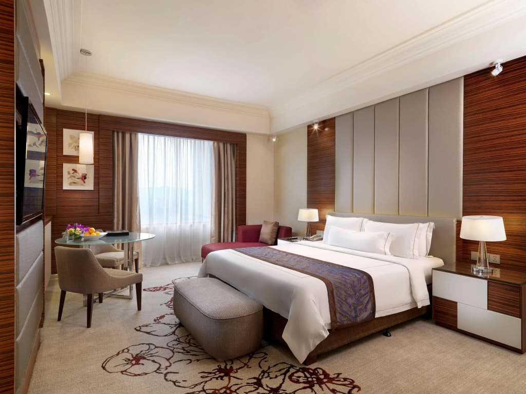 One World Hotel