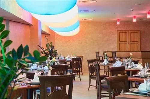 Wiseman Grand Hotel