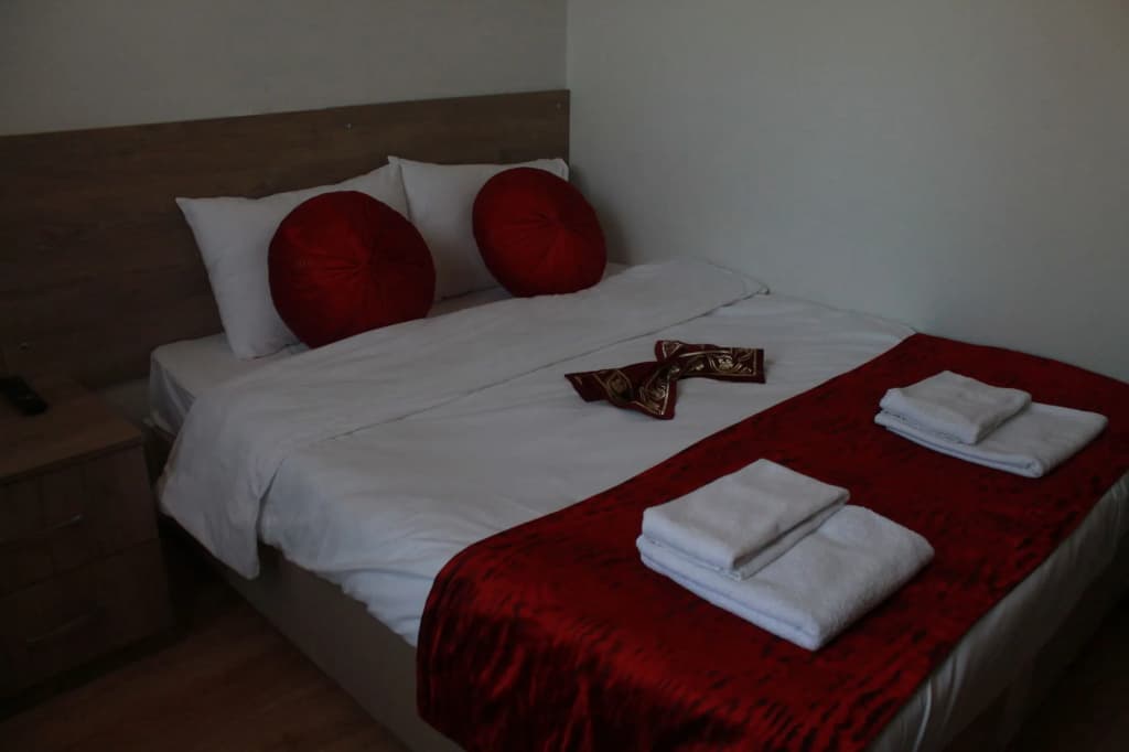 Rozza Hotel