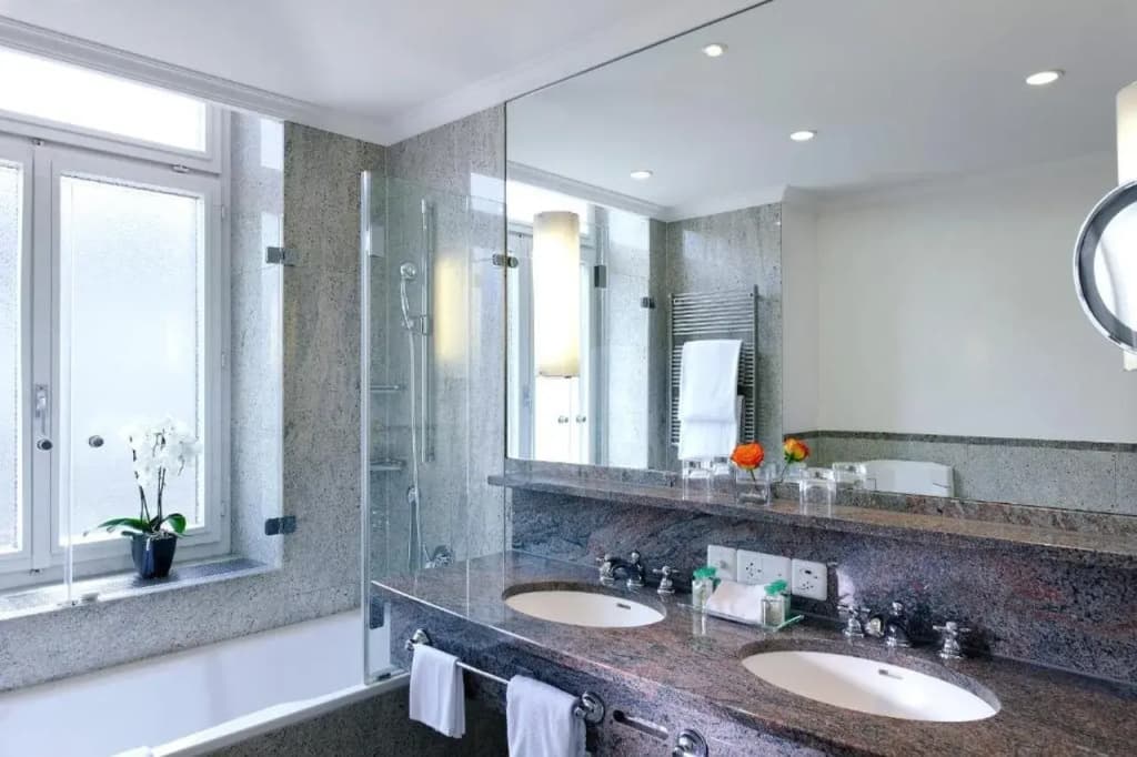 The Dufour, Suites & Rooms by Hotel Schweizerhof