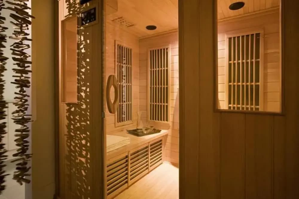 Ruffles Lodge & Spa