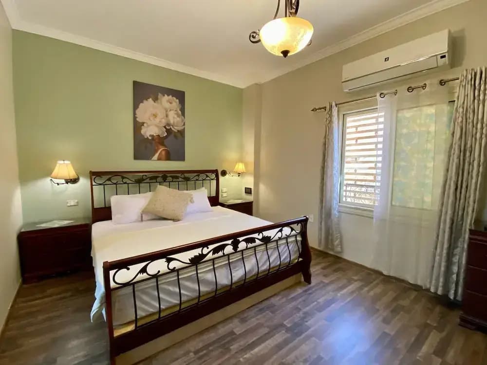 Luxurious Villa Serene Garden New Cairo