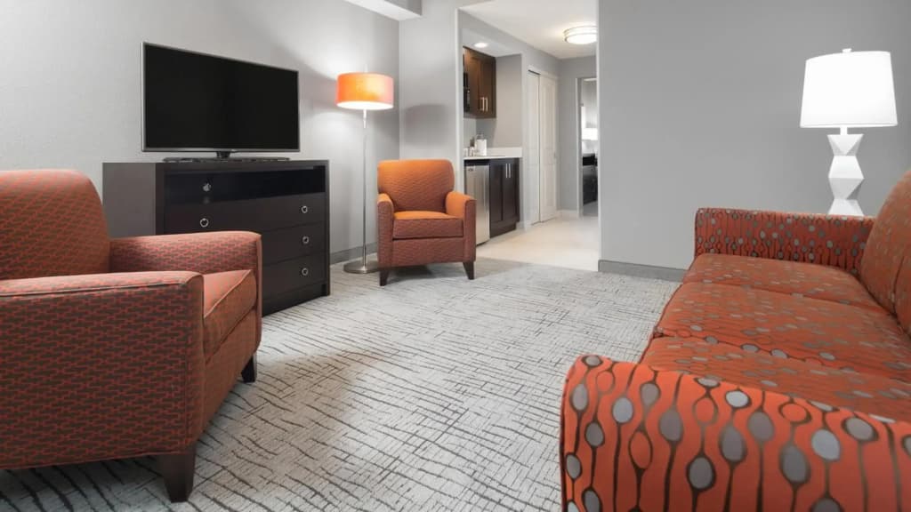 Holiday Inn Hotel & Suites Davenport by IHG