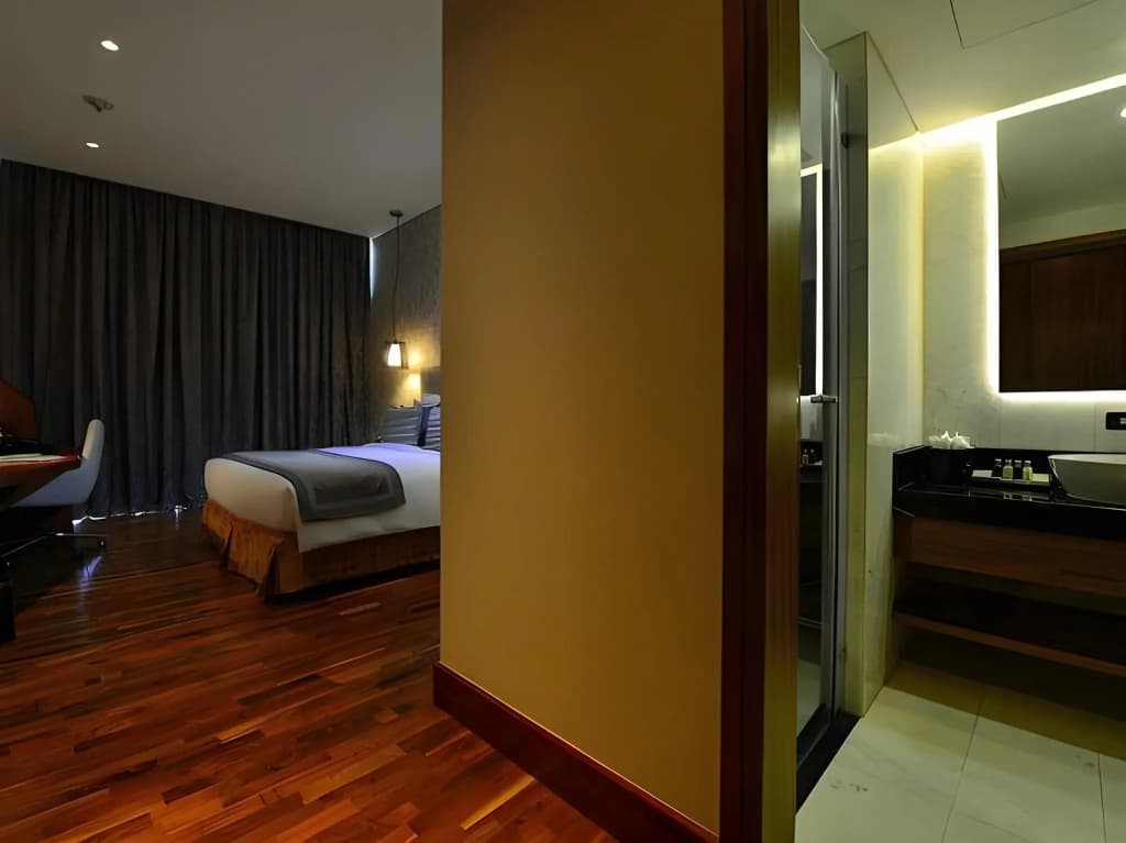 The Avenue Hotel