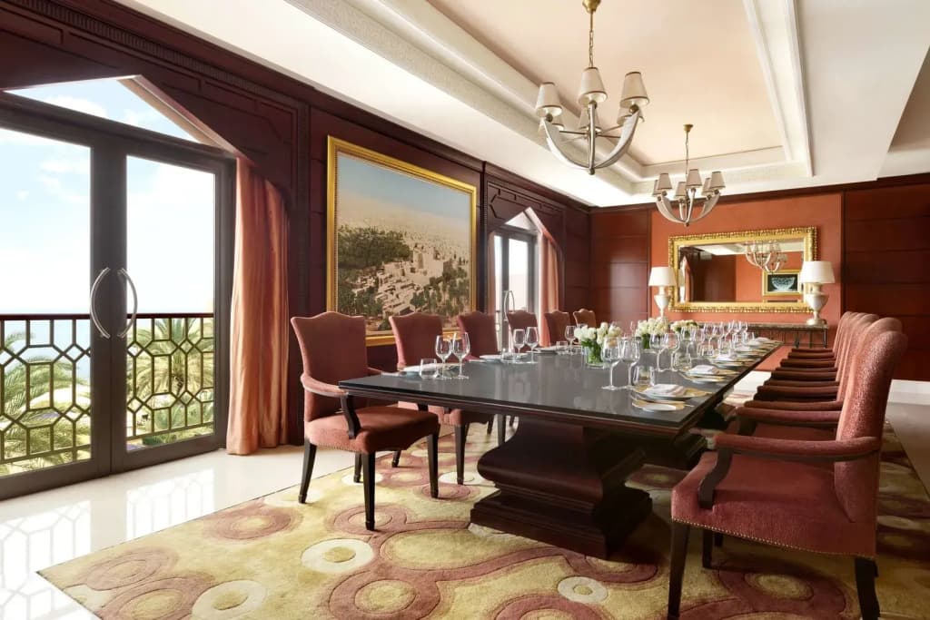 Al Husn Muscat Hotel