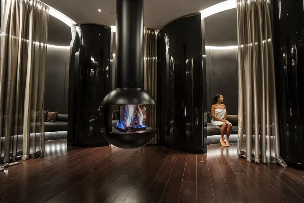 Corinthia London