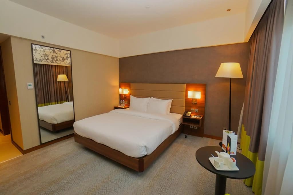 The Grand Lux