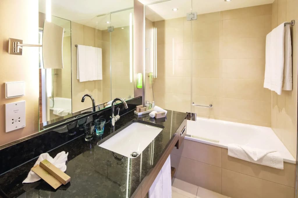 Mövenpick Hotel Geneva