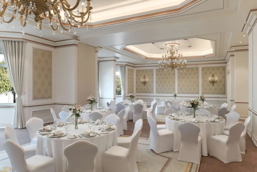 Al Aziziyah Boutique Hotel By The Torch