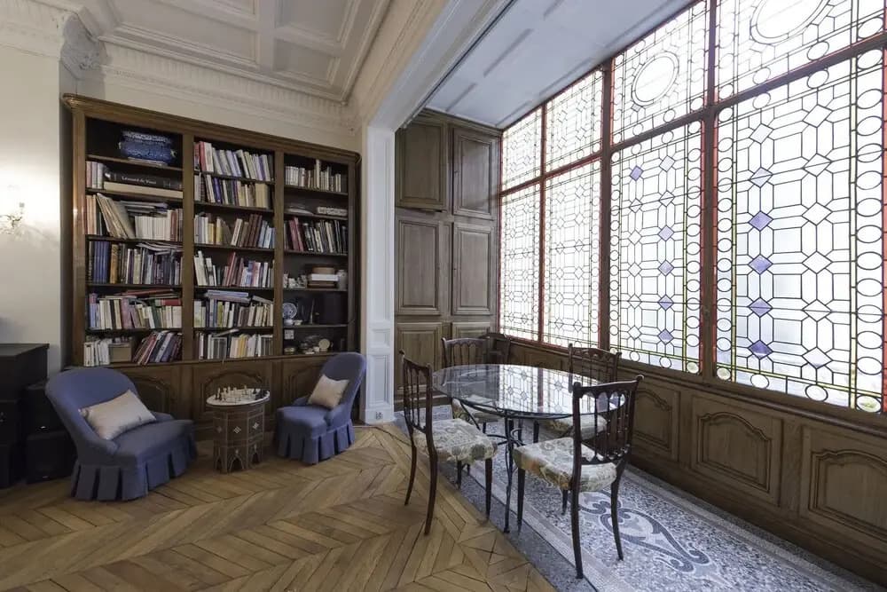 Veeve Champs Élysées Hideaway