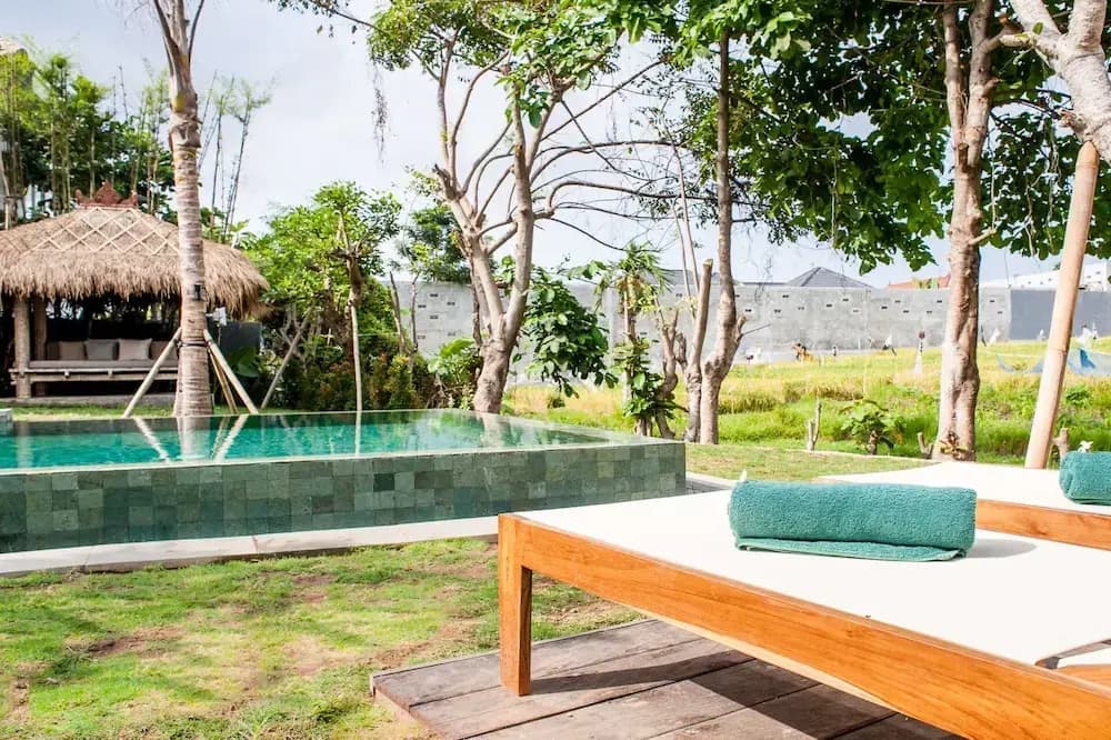 Luxury 5 Bedroom Villa With Private Pool, Bali Villa 2022