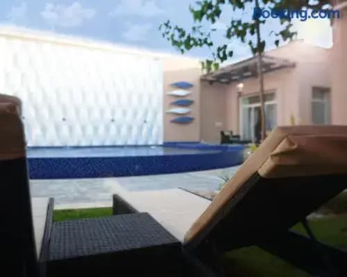 Goot Resorts