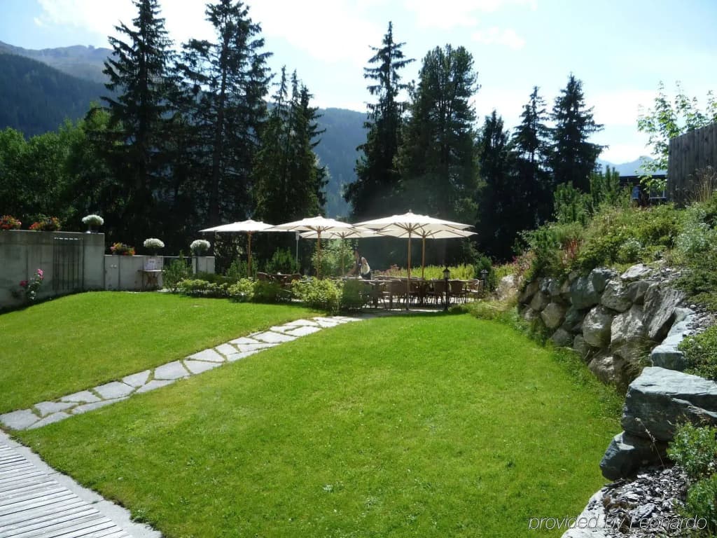 Mountain Plaza Hotel