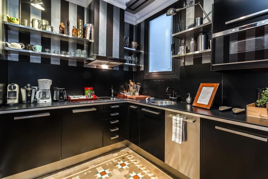 Eixample - 3 Bedroom Apartment With 2 Kitchens - Hoa 42133