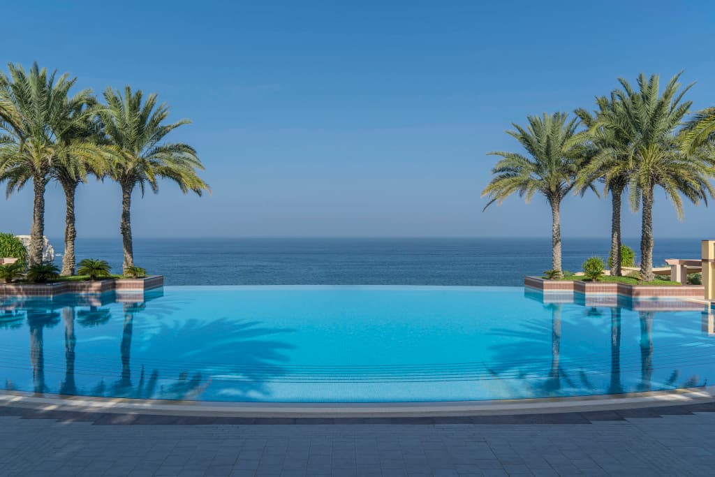 Al Husn Muscat Hotel