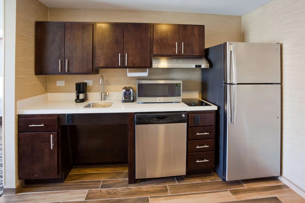 Homewood Suites by Hilton Davenport
