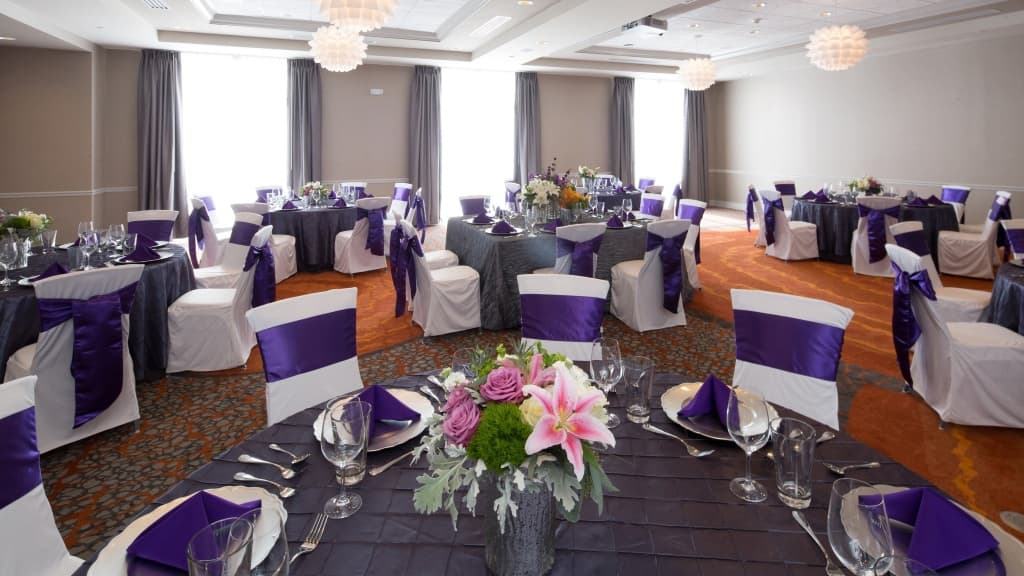 Holiday Inn Hotel & Suites Davenport by IHG