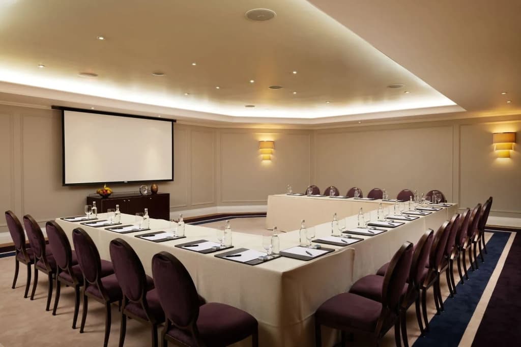 Corinthia London