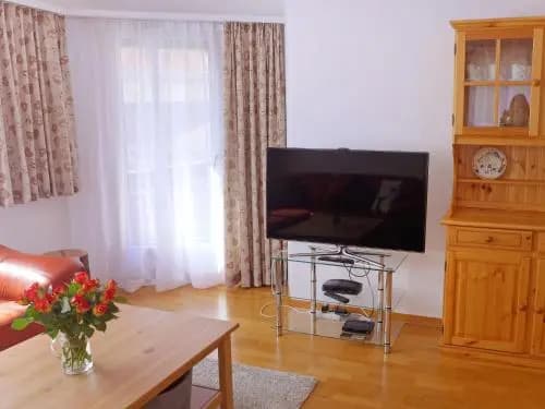 Apartment Chesa Sur Val 22