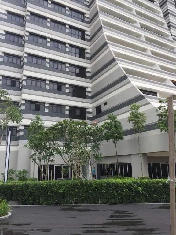 Meridin Medini Muslim Condo