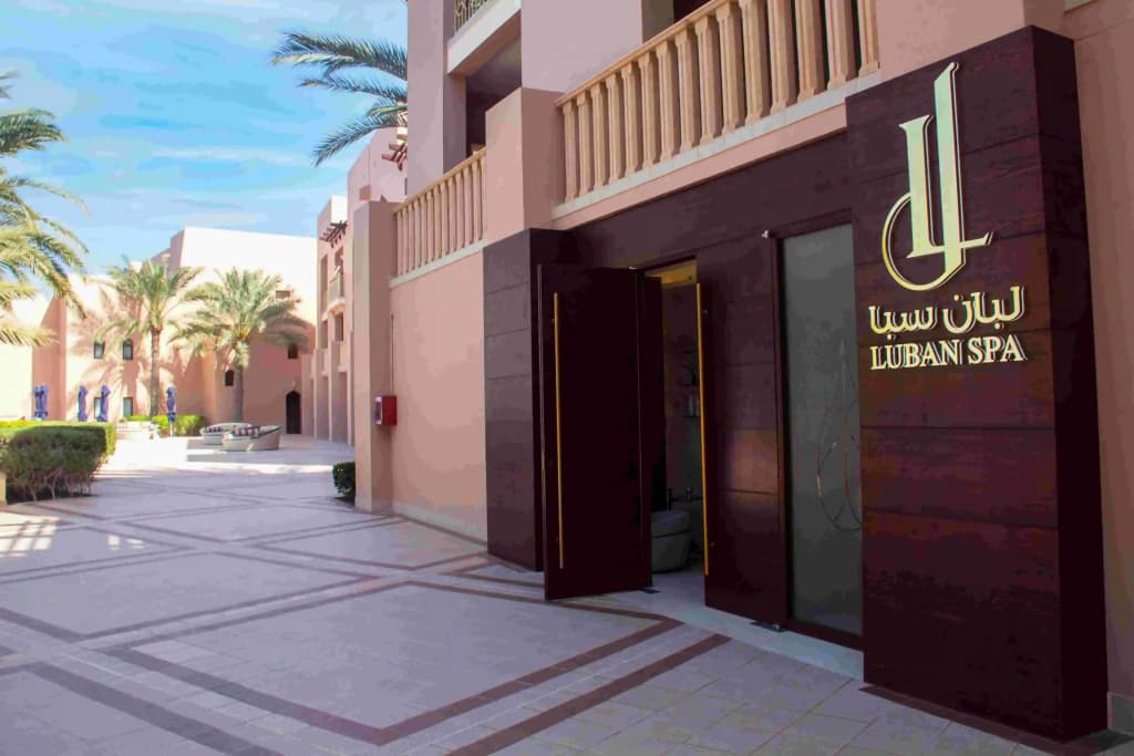 Al Husn Muscat Hotel