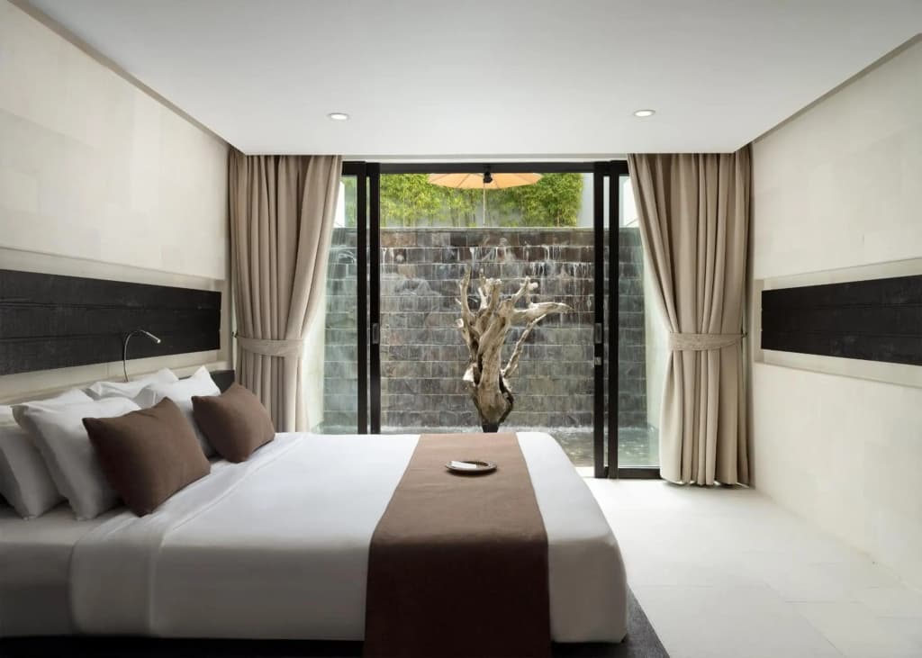 eqUILIBRIA SEMINYAK