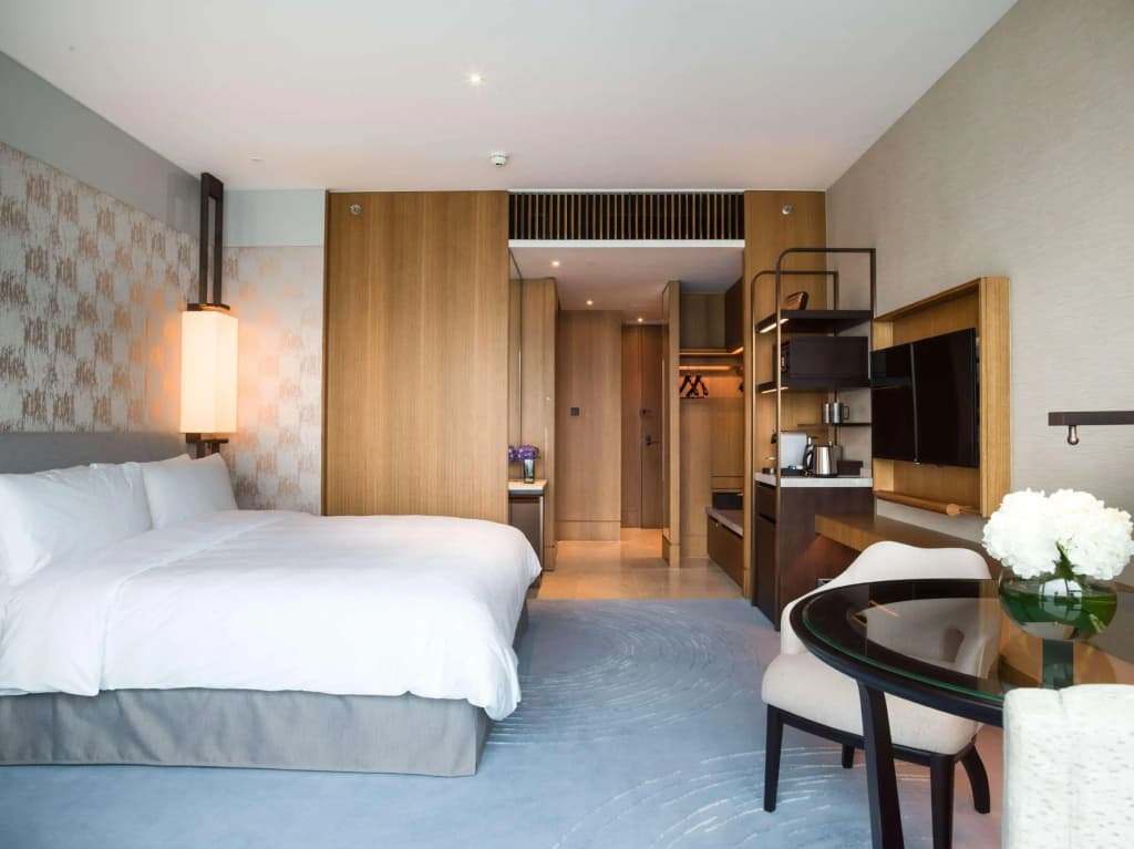 Kerry Hotel Hong Kong by Shangri-la