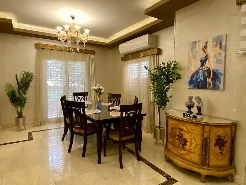 Luxurious Villa Serene Garden New Cairo