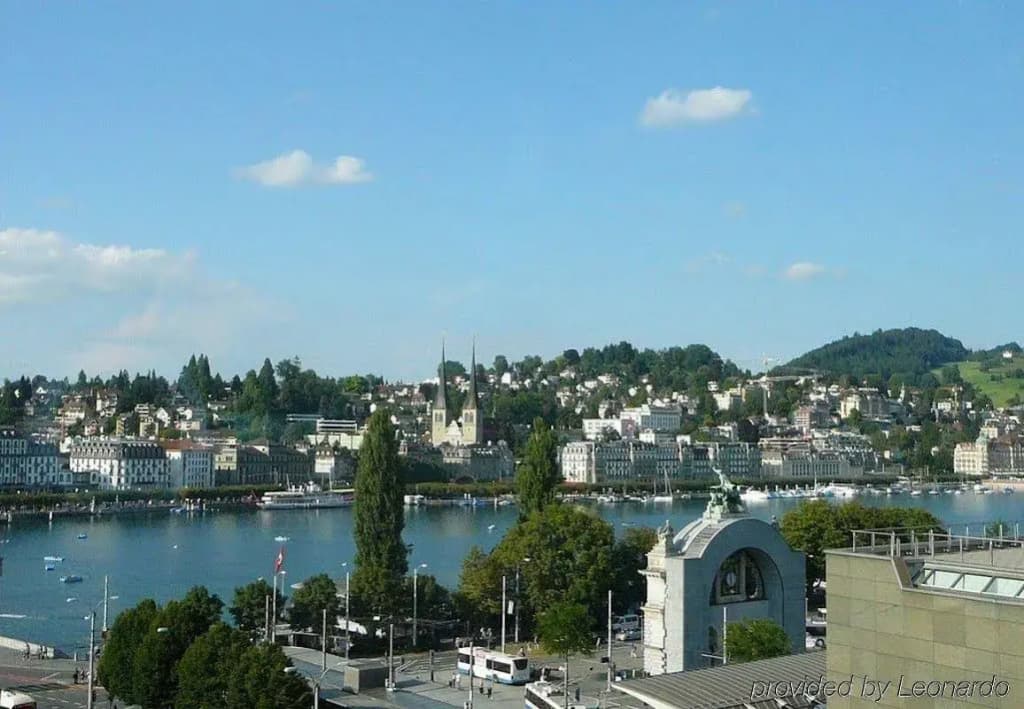 Hotel Monopol