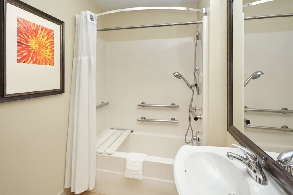 Staybridge Suites Davenport by IHG