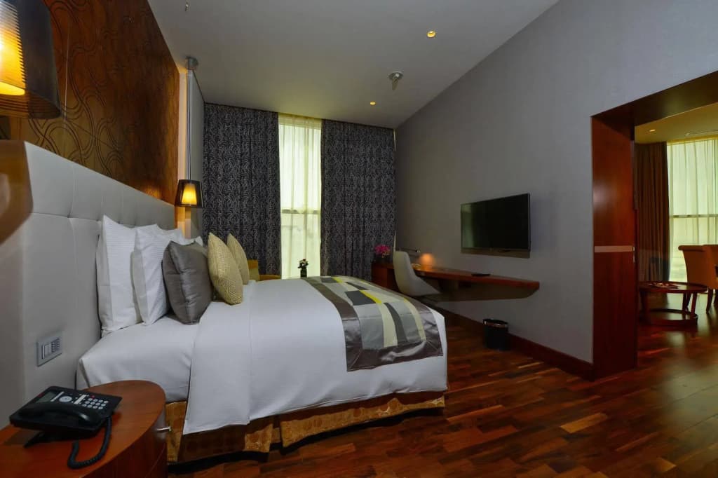 The Avenue Hotel